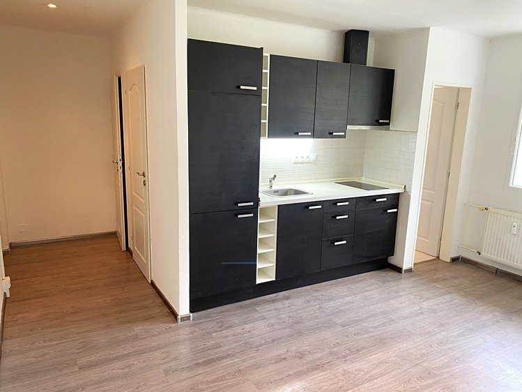 Pronájem bytu 1+kk 35 m² - foto 3