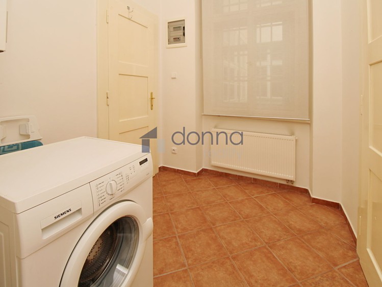 Pronájem bytu 2+kk 75 m² - foto 8