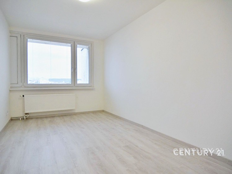 Pronájem bytu 3+kk 59 m² - foto 2