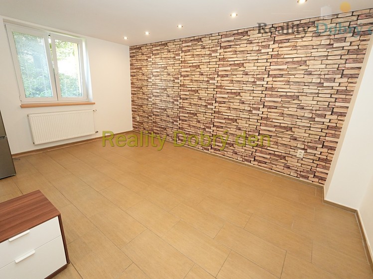 Pronájem bytu 2+kk 52 m² - foto 4