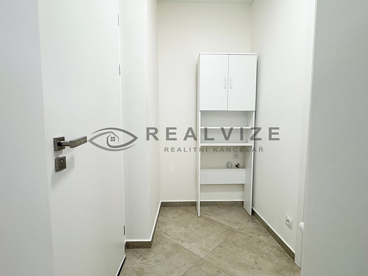 Pronájem bytu 1+kk 27 m² (Jednopodlažní) - foto 6