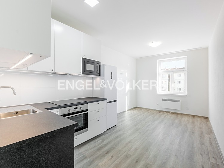 Pronájem bytu 2+kk 44 m² - foto 1