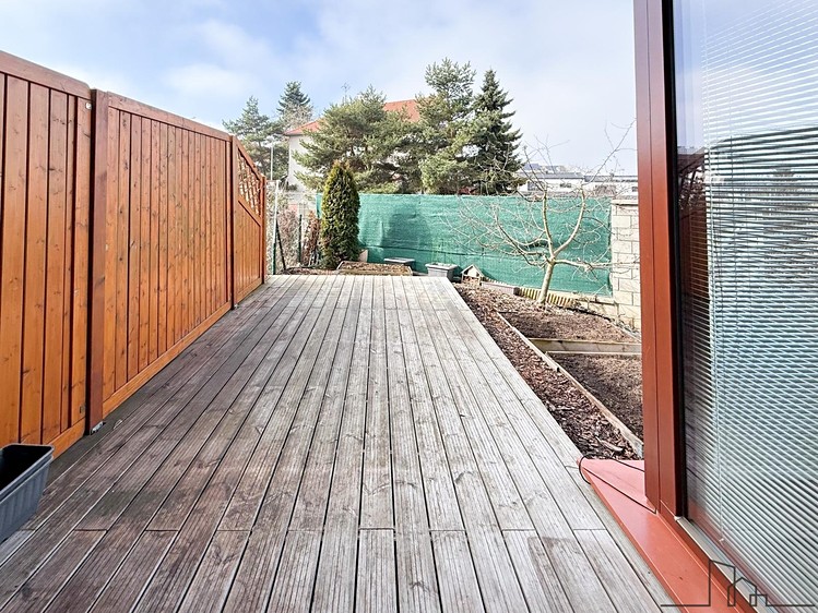 Pronájem bytu 2+kk 49 m² - foto 3