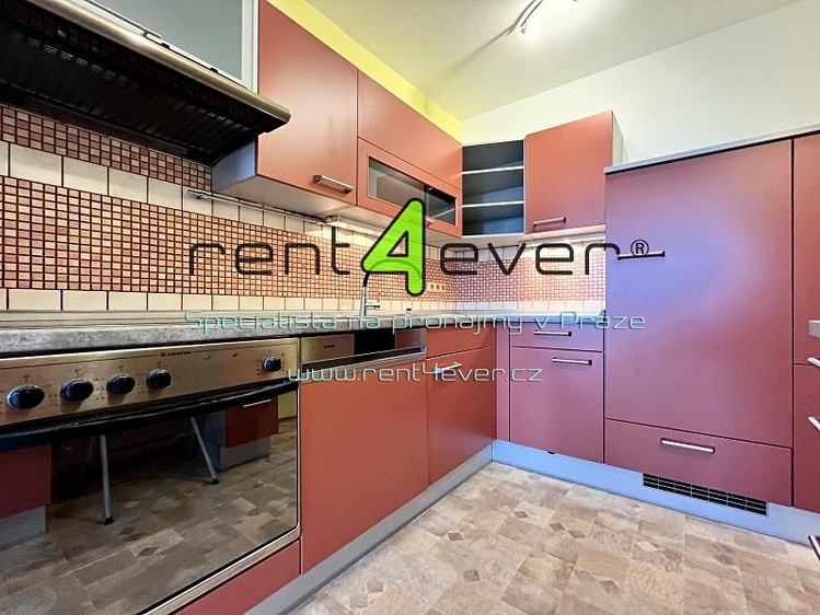 Pronájem bytu 3+kk 55 m² - foto 5