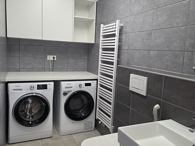 Pronájem bytu 3+kk 95 m² (Mezonet) - foto 3