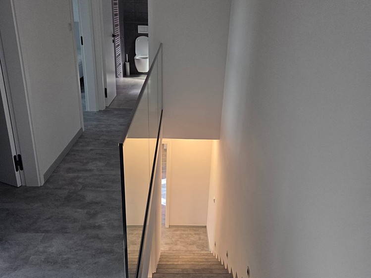 Pronájem bytu 3+kk 95 m² (Mezonet) - foto 8