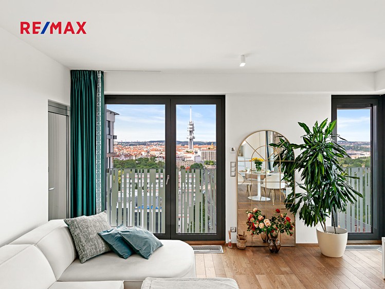 Pronájem bytu 2+kk 71 m² (Jednopodlažní) - foto 4