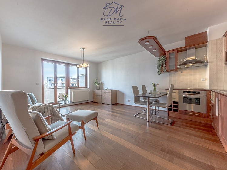 Pronájem bytu 2+kk 48 m² - foto 3