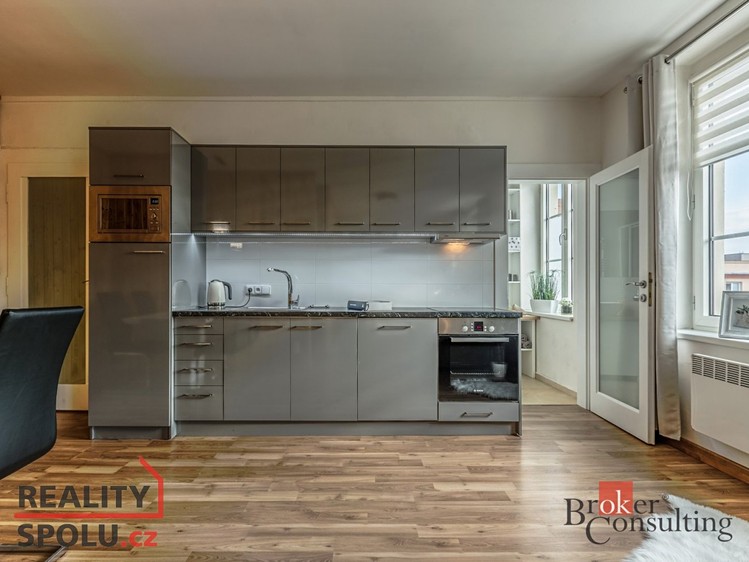 Pronájem bytu 2+kk 51 m² - foto 5