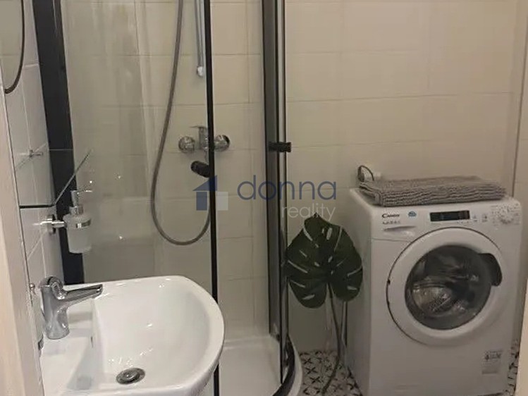 Pronájem bytu 2+kk 44 m² - foto 4