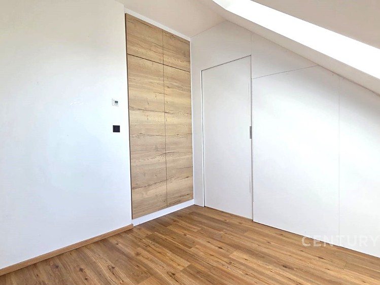 Pronájem bytu 2+kk 33 m² - foto 8