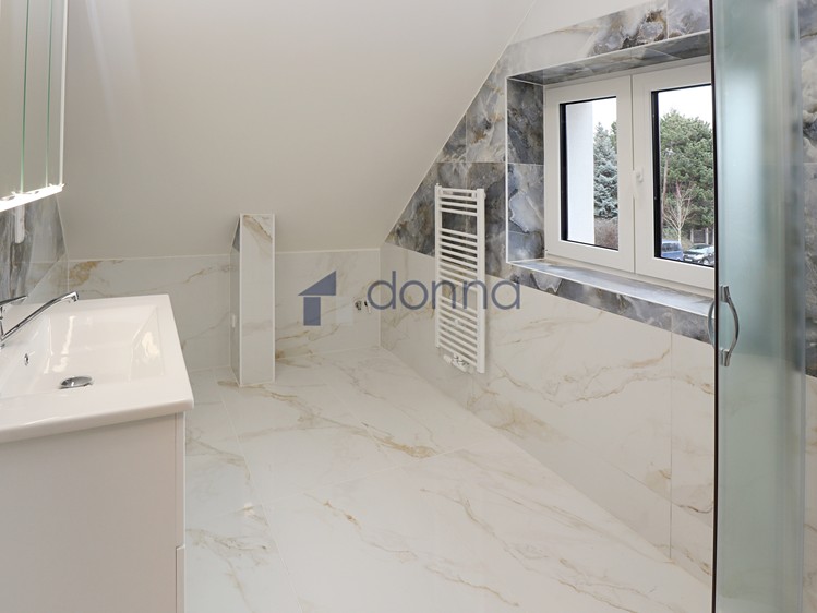 Pronájem bytu 4+kk 71 m² - foto 4
