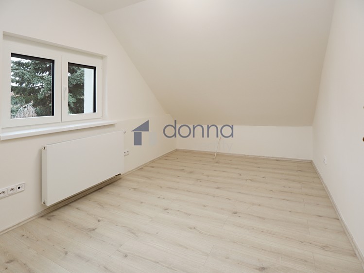 Pronájem bytu 4+kk 71 m² - foto 7