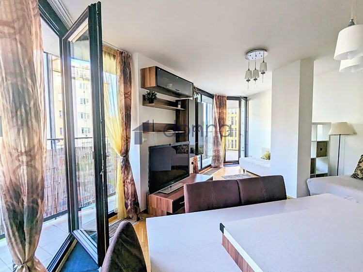 Pronájem bytu 2+kk 69 m² - foto 4