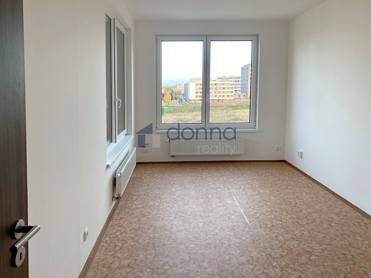 Pronájem bytu 2+kk 51 m² - foto 4