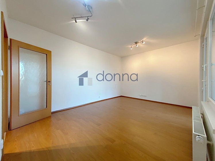 Pronájem bytu 2+1 35 m² - foto 2