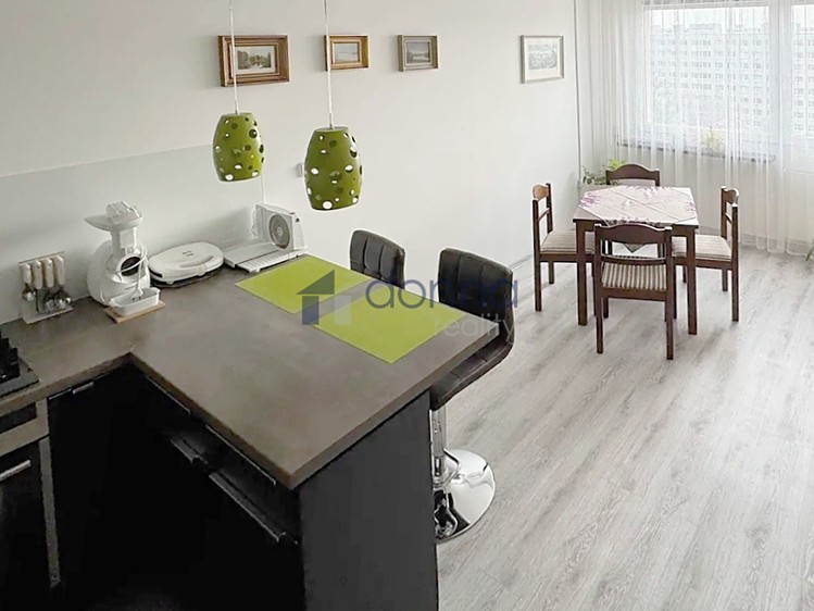 Pronájem bytu 2+kk 42 m² - foto 2