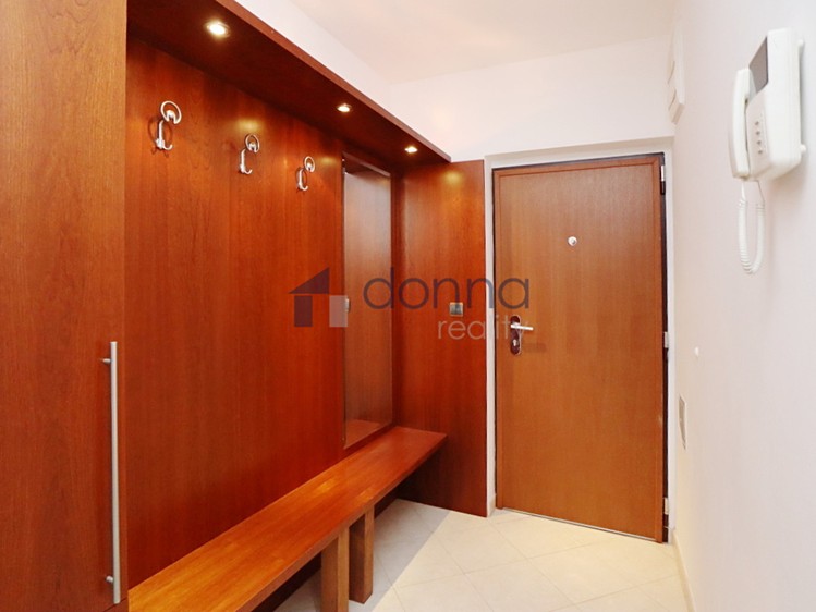 Pronájem bytu 2+kk 82 m² - foto 8