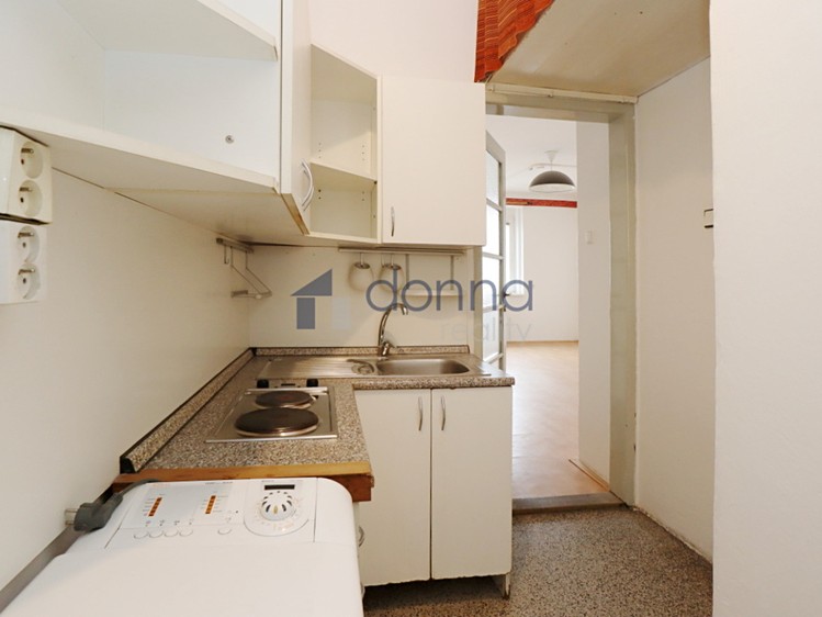 Pronájem bytu 1+kk 30 m² - foto 5