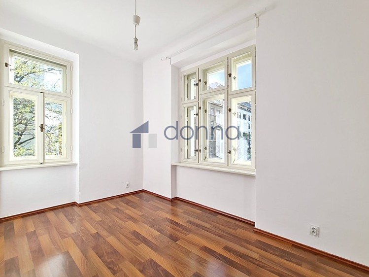 Pronájem bytu 3+kk 53 m² - foto 1