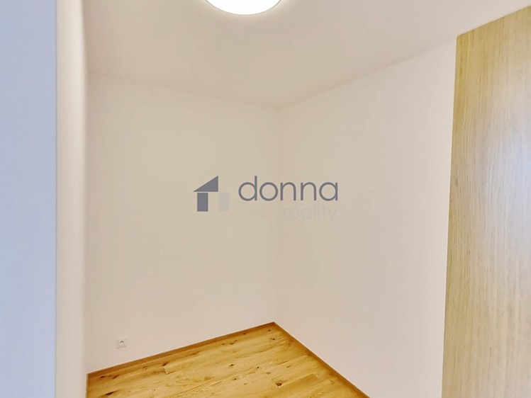 Pronájem bytu 2+kk 54 m² - foto 8