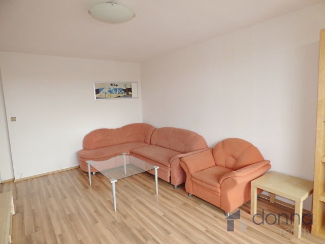 Pronájem bytu 3+1 71 m² - foto 8
