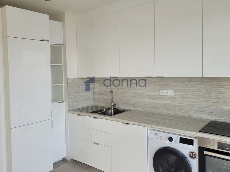 Pronájem bytu 2+kk 50 m² - foto 3