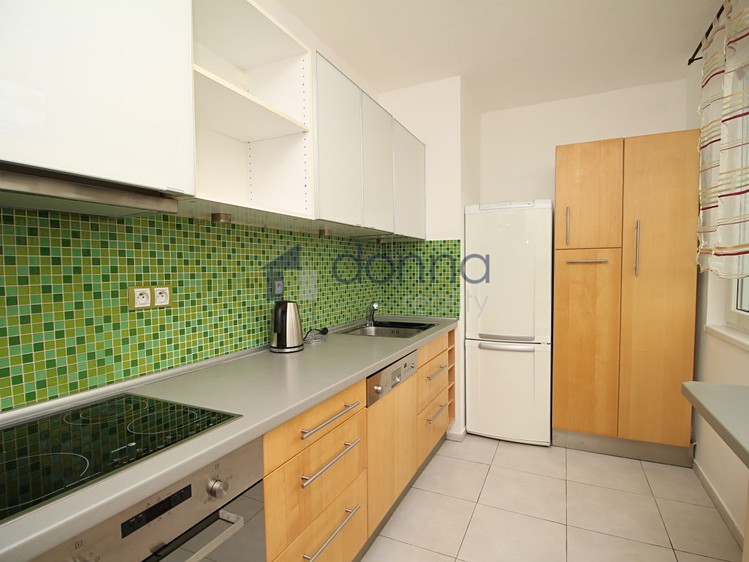 Pronájem bytu 3+kk 69 m² - foto 3