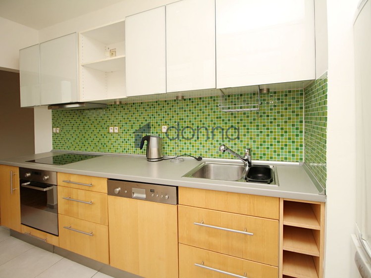 Pronájem bytu 3+kk 69 m² - foto 5