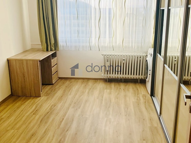 Pronájem bytu 3+kk 74 m² - foto 7