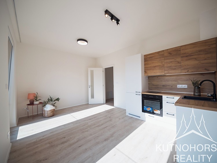 Pronájem bytu 1+kk 25 m² - foto 2