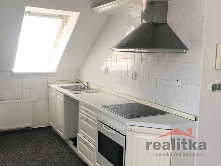 Pronájem bytu 2+kk 56 m² - foto 1