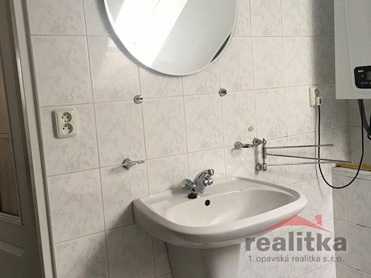 Pronájem bytu 2+kk 56 m² - foto 8