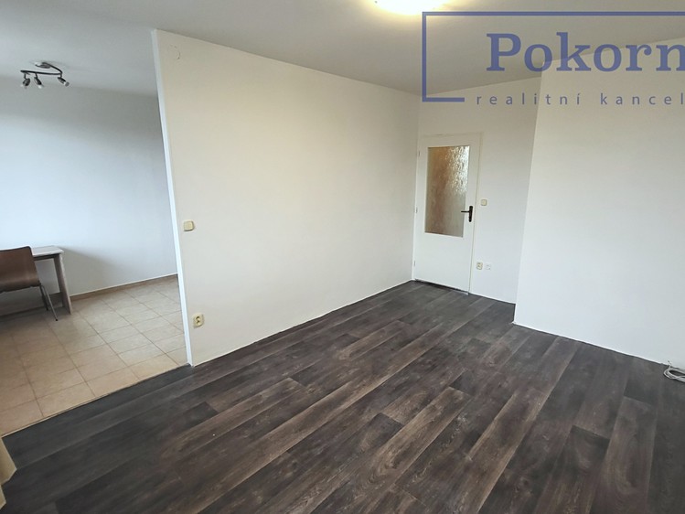 Pronájem bytu 3+1 55 m² - foto 4
