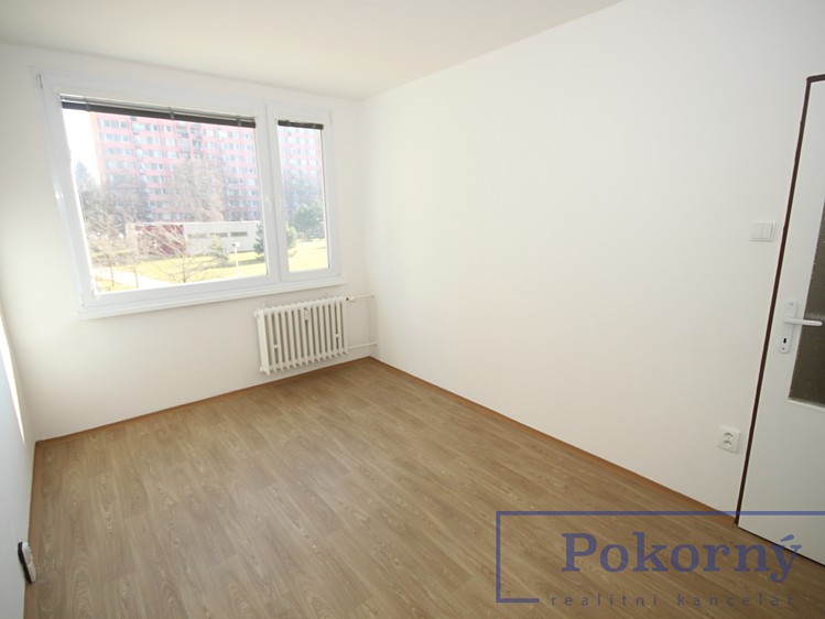 Pronájem bytu 3+1 66 m² - foto 6