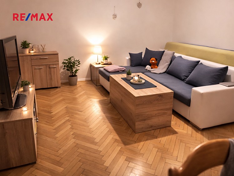 Pronájem bytu 2+1 48 m² - foto 1