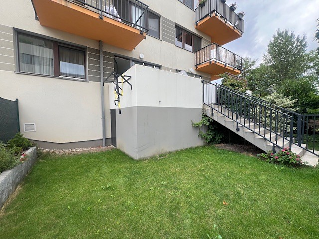 Pronájem bytu 2+kk 52 m² (Jednopodlažní) - foto 3