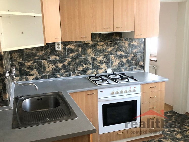 Pronájem bytu 4+1 160 m² - foto 3