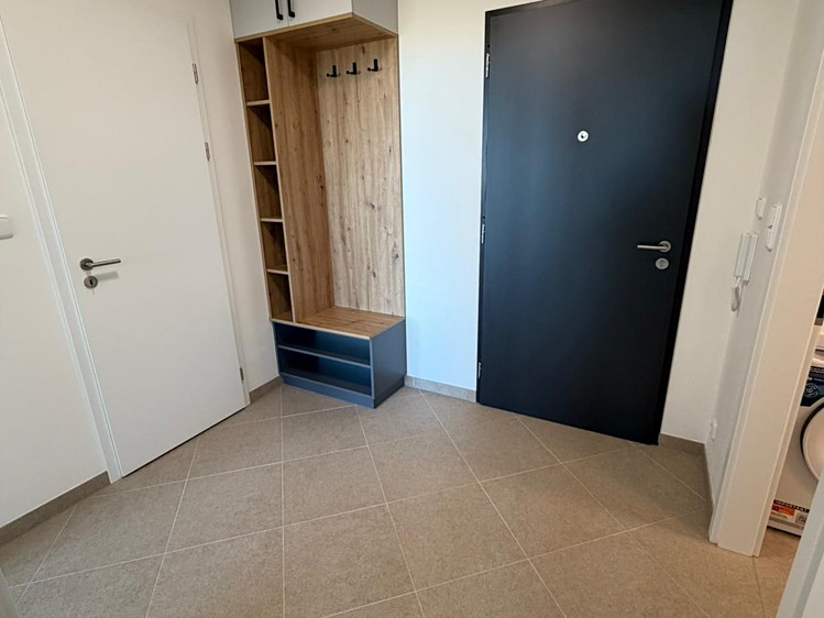 Pronájem bytu 2+kk 54 m² (Jednopodlažní) - foto 8