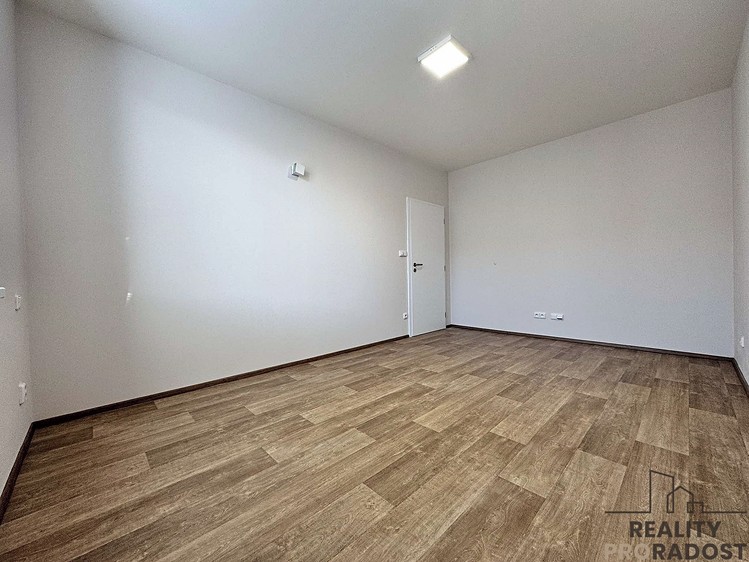 Pronájem bytu 2+kk 51 m² - foto 5