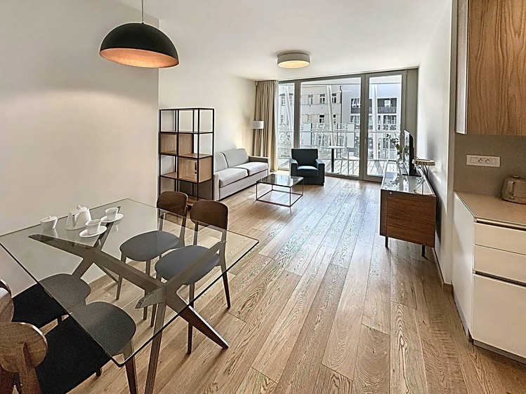 Pronájem bytu 2+kk 59 m² (Jednopodlažní) - foto 1