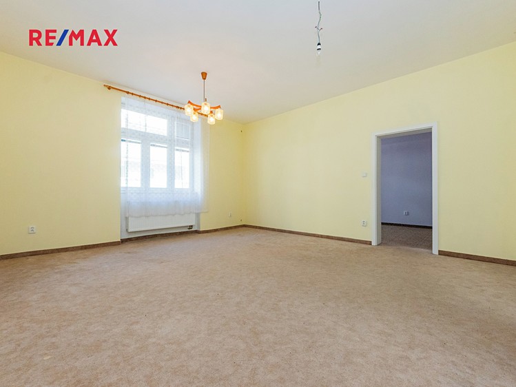 Pronájem bytu 3+kk 76 m² - foto 3