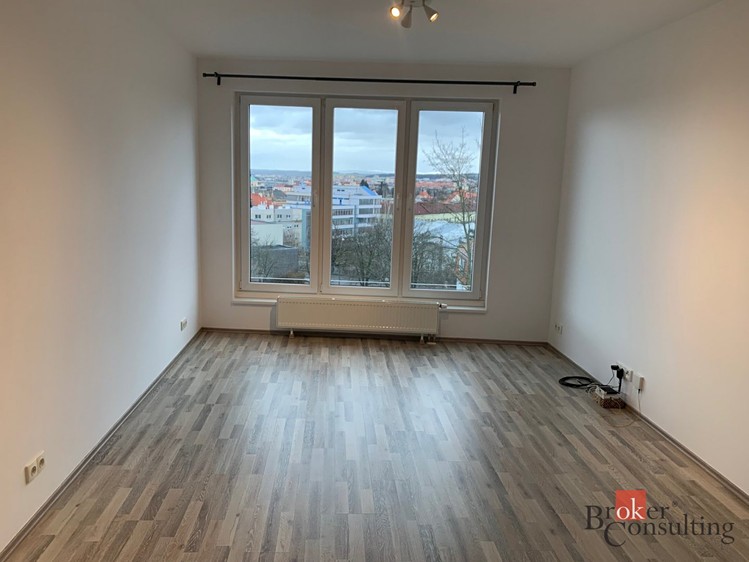 Pronájem bytu 2+kk 51 m² - foto 3