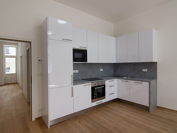 Pronájem bytu 2+kk 57 m² (Jednopodlažní) - foto 1