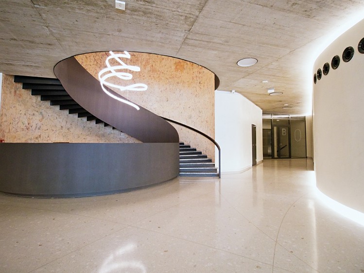 Pronájem bytu 1+kk 65 m² (Jednopodlažní) - foto 5