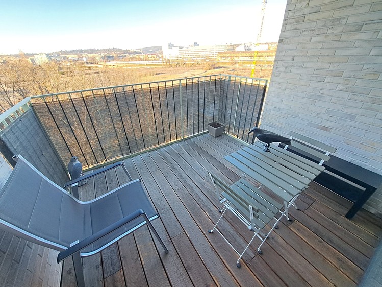 Pronájem bytu 3+kk 71 m² - foto 2