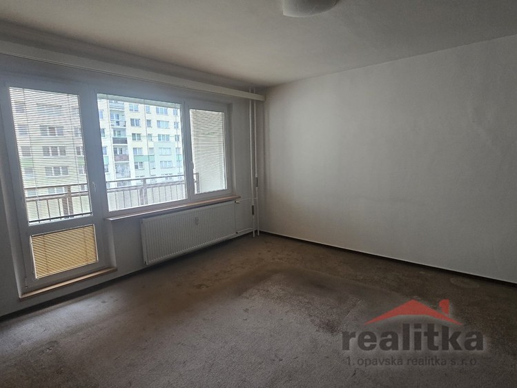 Pronájem bytu 3+1 80 m² - foto 3