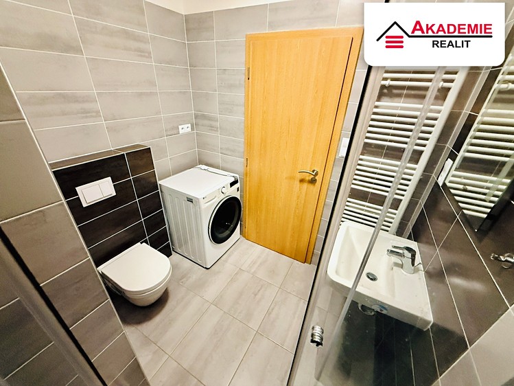 Pronájem bytu 1+kk 34 m² (Mezonet) - foto 5