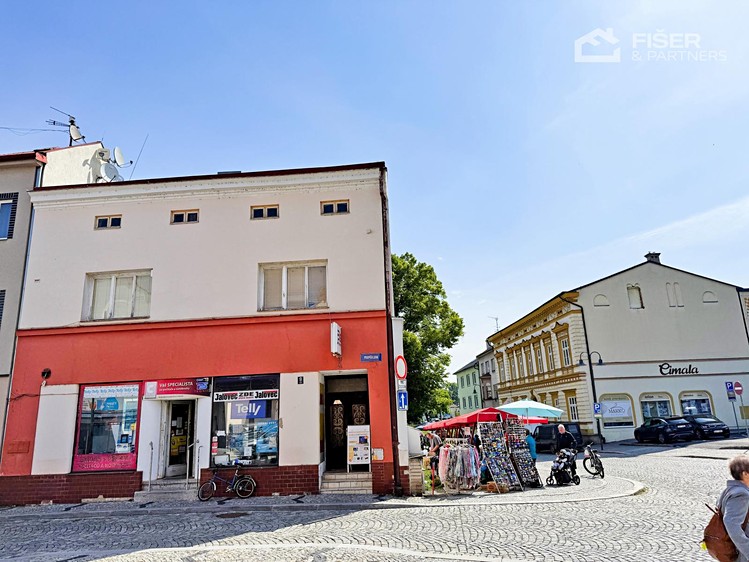 Pronájem bytu 1+kk 28 m² (Jednopodlažní) - foto 1