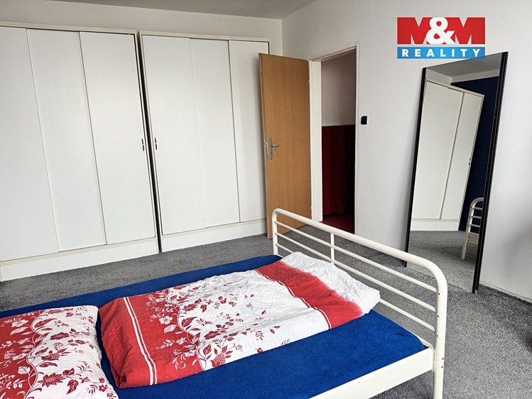 Pronájem bytu 2+1 53 m² - foto 8